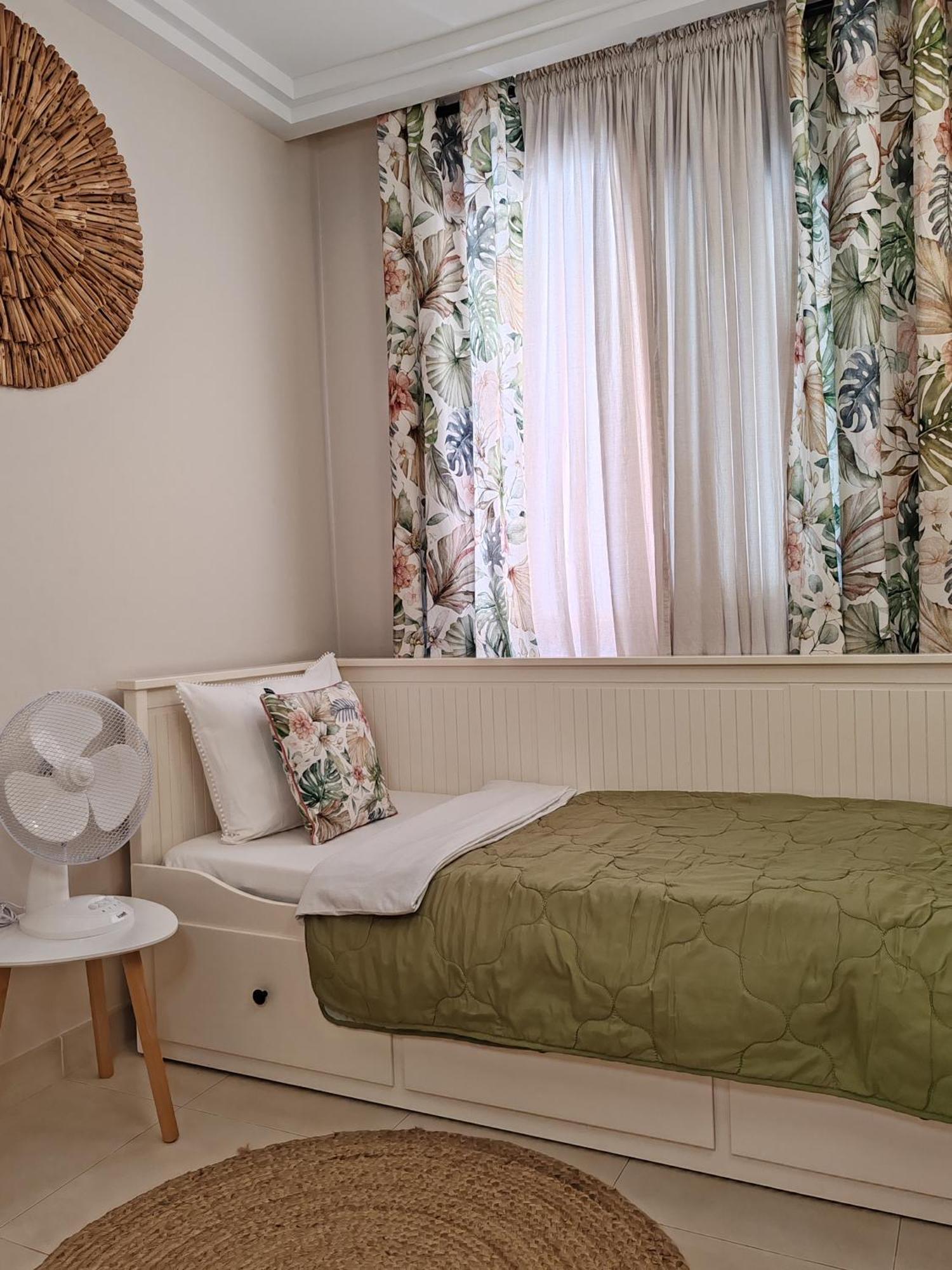 Paula Pool Apartment Adeje 阿德耶 外观 照片